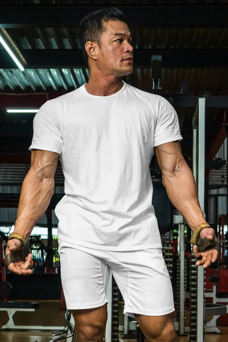 Free Sports T-Shirt Mockup PSD - Image 2